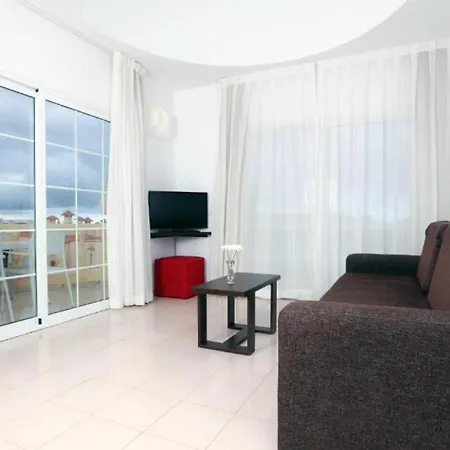 公寓 Lf 2 Bedrooms With Well Connected, Beach, Pool